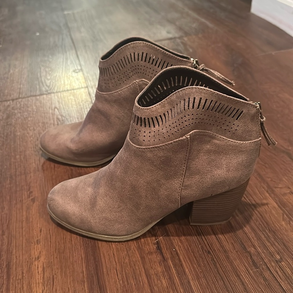 Brown tan booties
